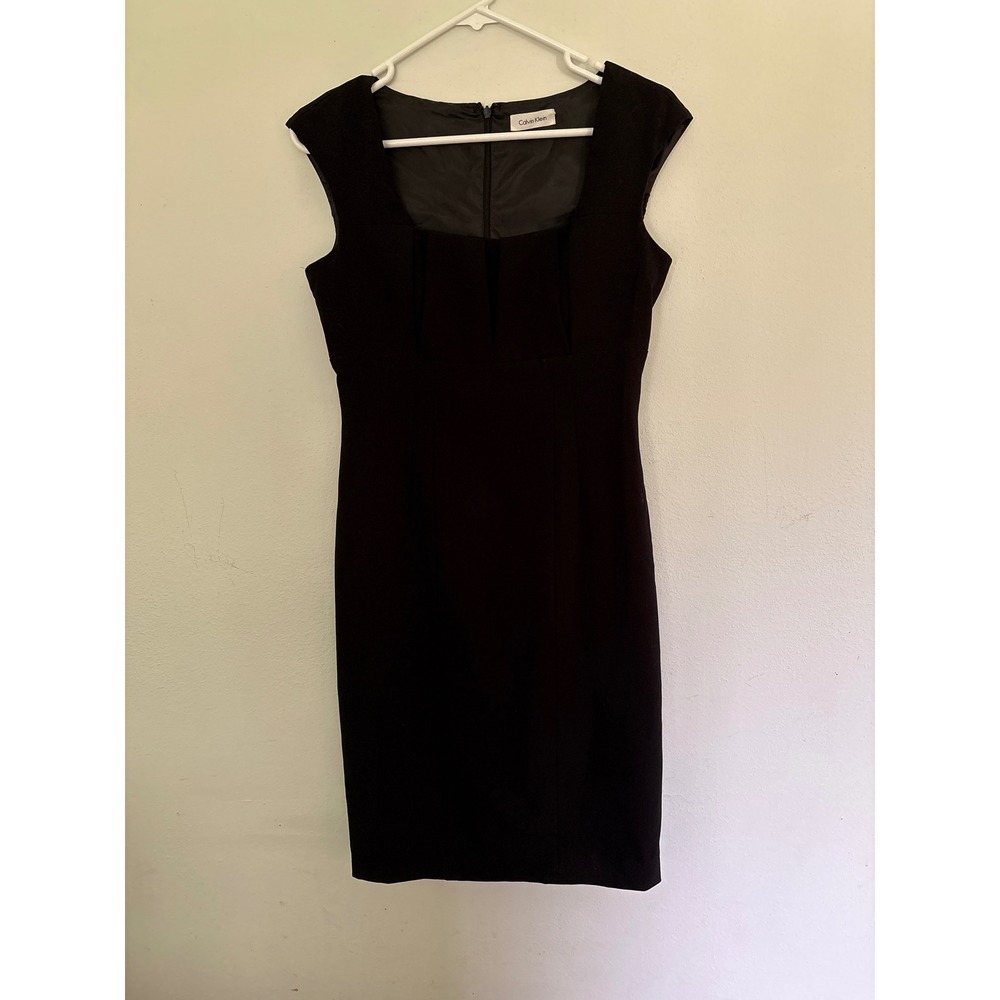 Calvin Klein Sheath Dress Womens 6 Black Excellent Pleated Square Neck CD2X1CP7